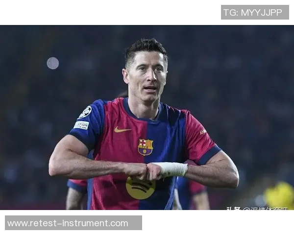 莱万回归旧主赛场遭拜仁球迷嘘声四起引发热议